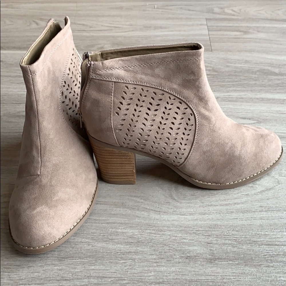 Light brown ankle boots